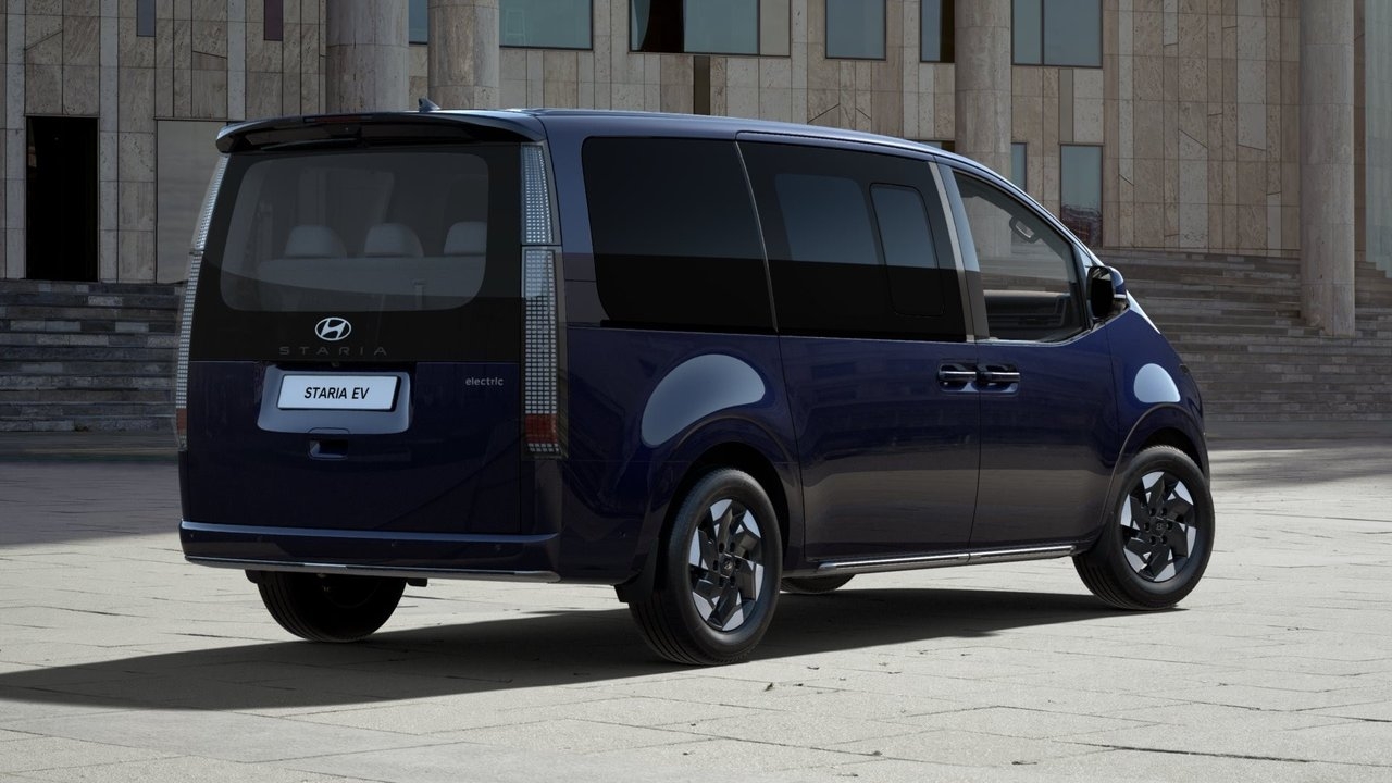 Hyundai Staria 2027, photo 3/10