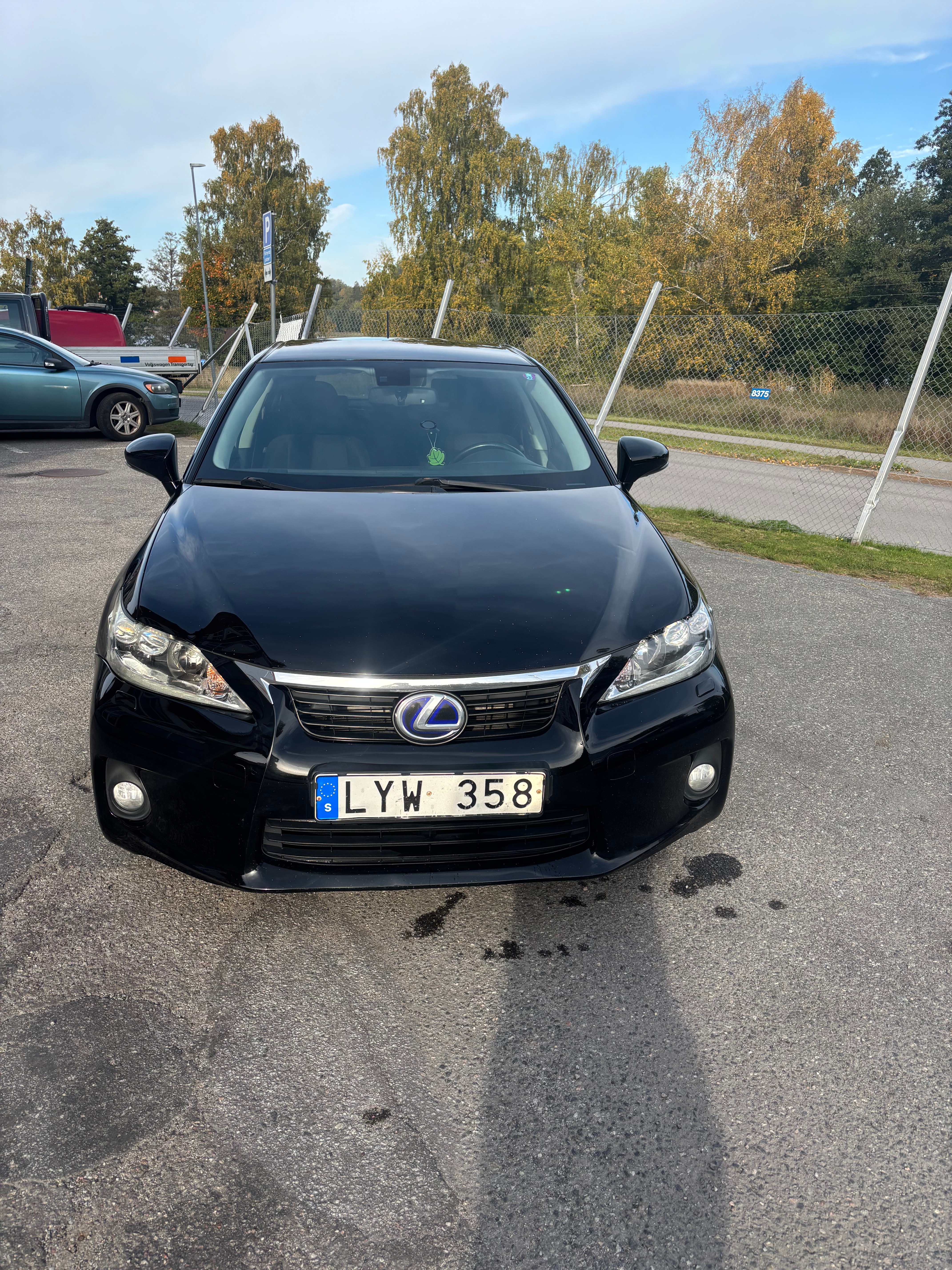 Lexus CT 200h 1.8 CVT 2011, kuva 6/6