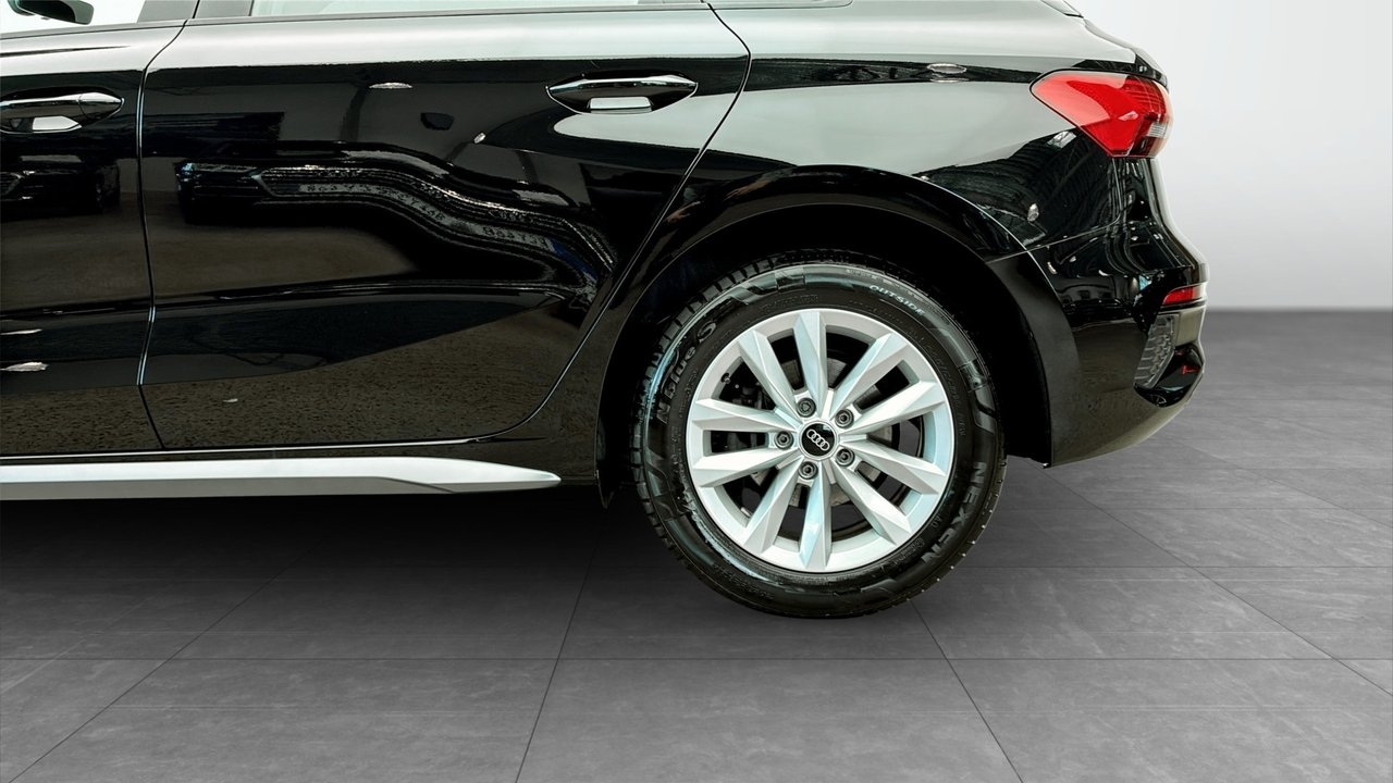 Audi A3 2024, bild 6/10