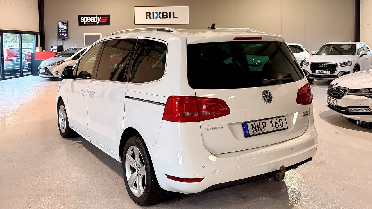 Volkswagen Sharan 2015, bild 2/10