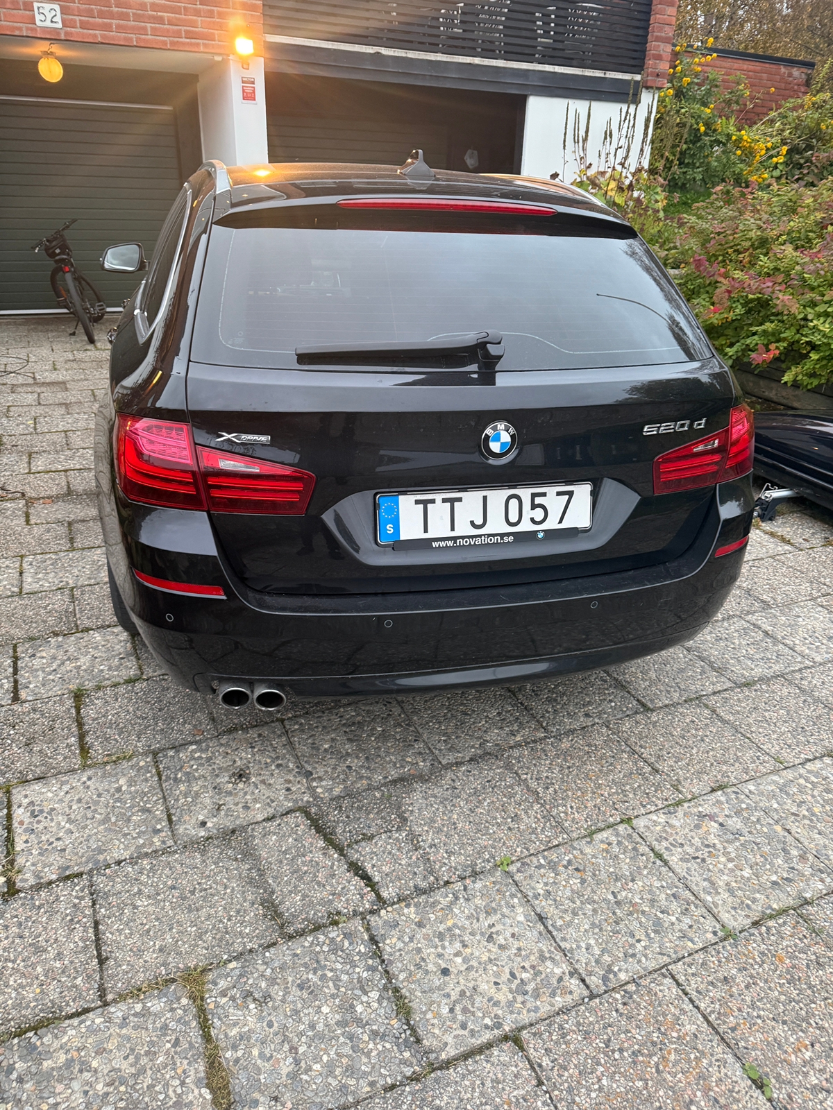 BMW 520 d xDrive Touring Steptronic 2017, bild 4/7