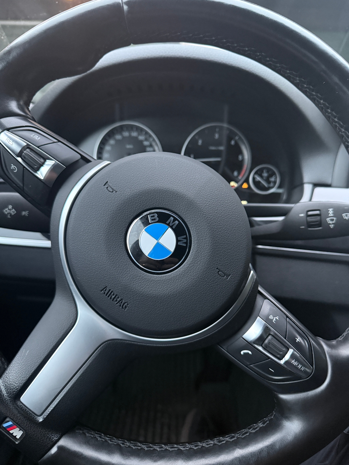 BMW 520 d xDrive Touring Steptronic 2017, bild 3/7