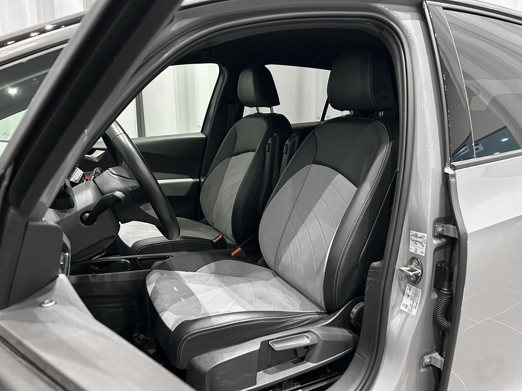 Volkswagen ID.3 2023, bild 6/10