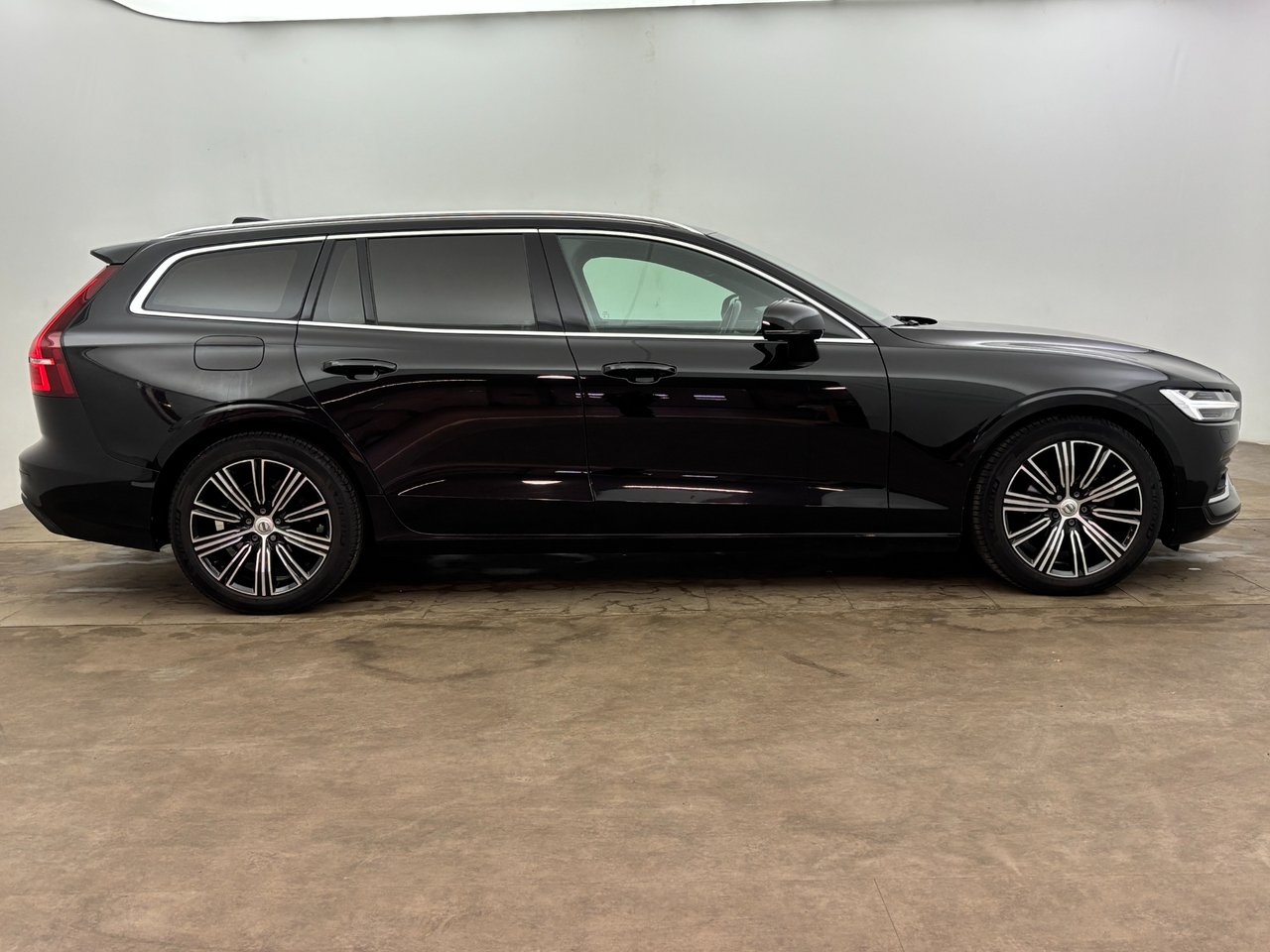 Volvo V60 D4 190hk Aut Inscription Skinn 2020, bild 7/10