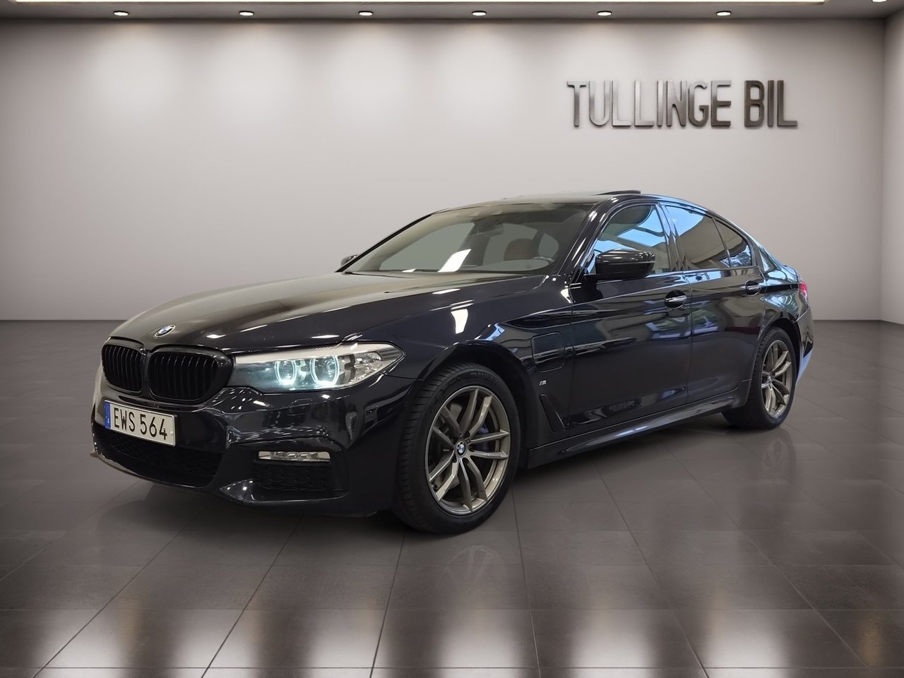 BMW 530