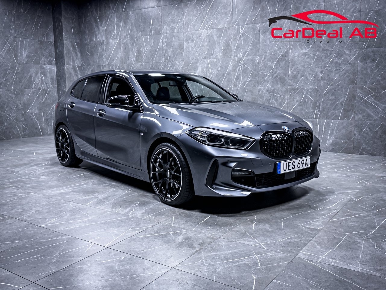 BMW 118
