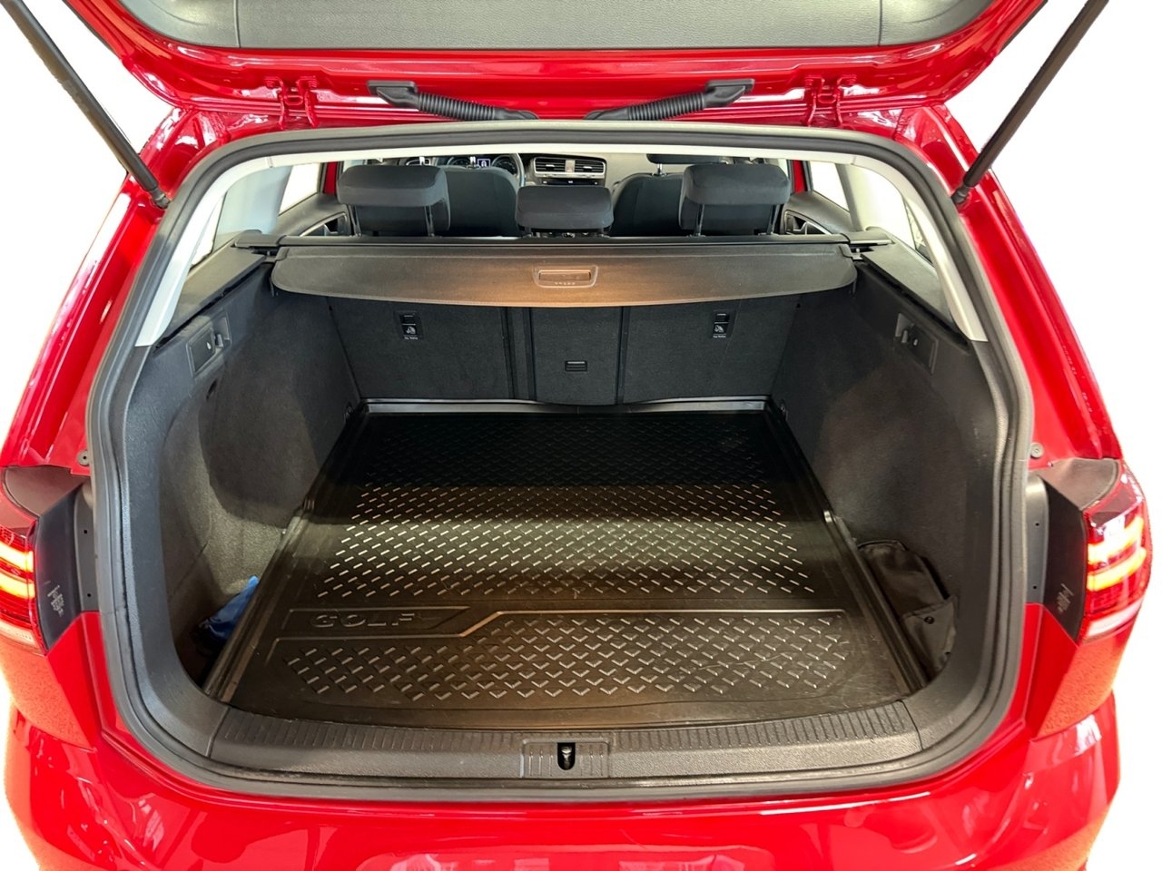 Volkswagen Golf 110hk Sportscombi 2018, bild 6/10
