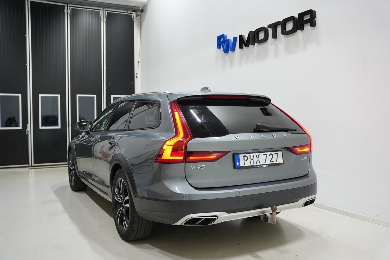 Volvo V90 Cross Country 2017, kuva 5/10