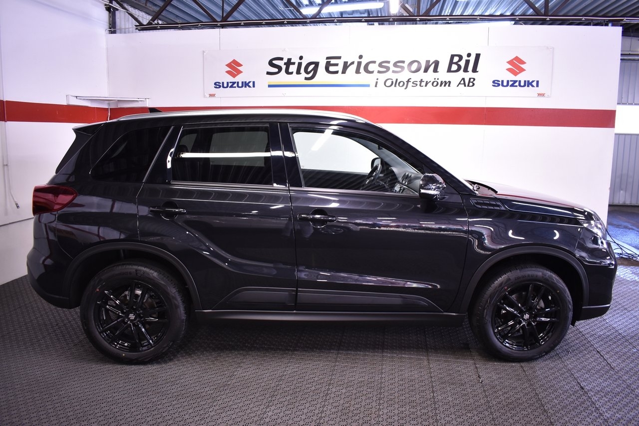 Suzuki Vitara Hybrid Inclusive 2025, bild 2/10