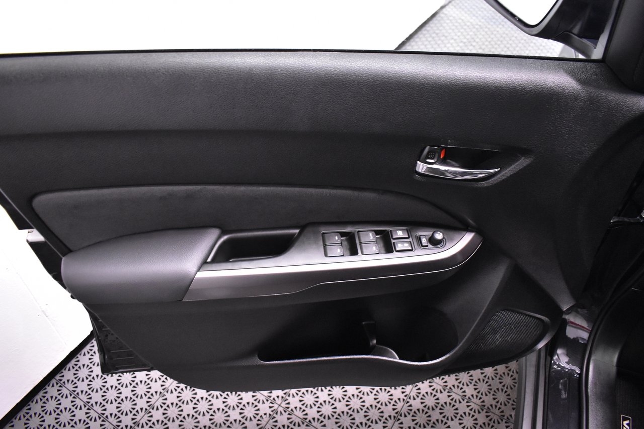Suzuki Vitara Hybrid Inclusive 2025, bild 7/10