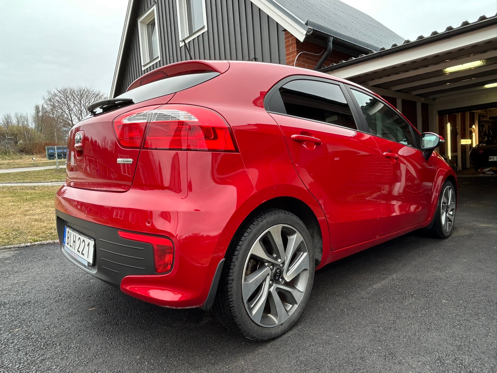 Kia Rio 5-dörrar 1.2 CVVT Manuell 2016, bild 3/7