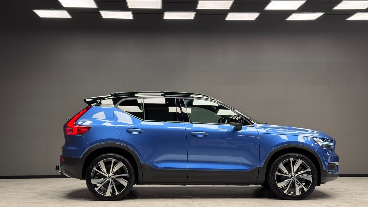 Volvo XC40 Recharge P8 AWD Core / Drag 2021, bild 5/10