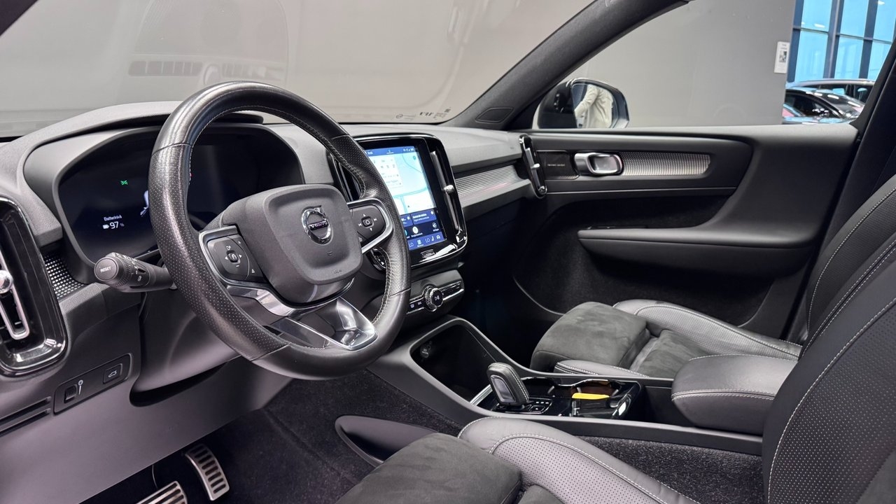 Volvo XC40 Recharge P8 AWD Core / Drag 2021, bild 6/10