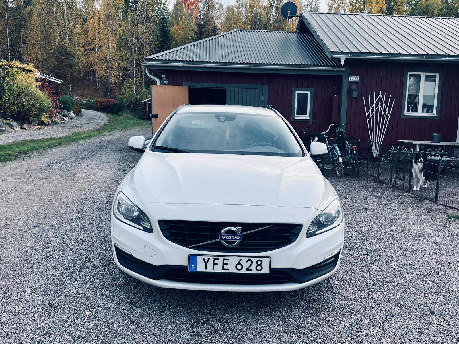 Volvo V60 D3 Manuell 2017, kuva 2/7