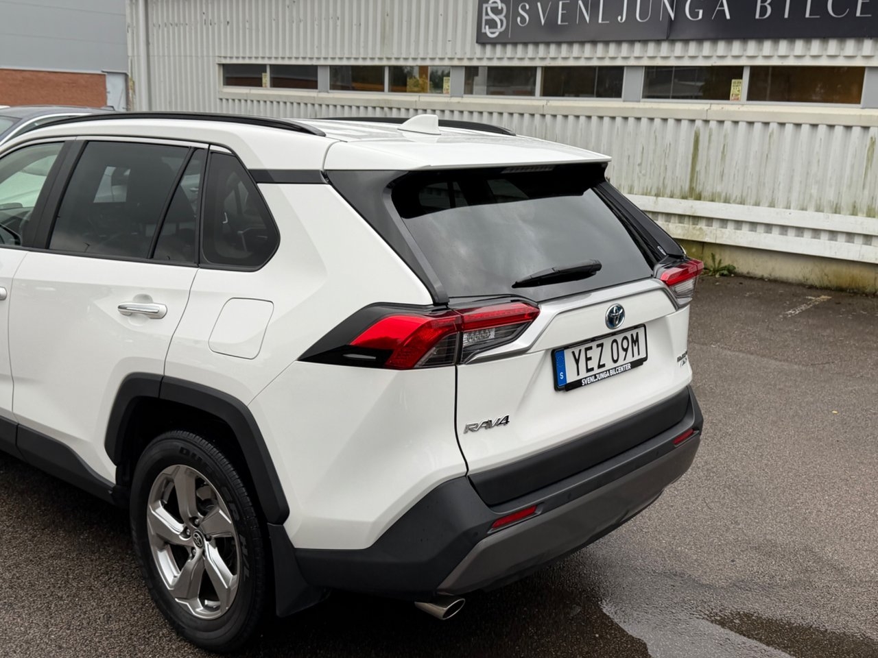 Toyota RAV4 2021, bild 7/10