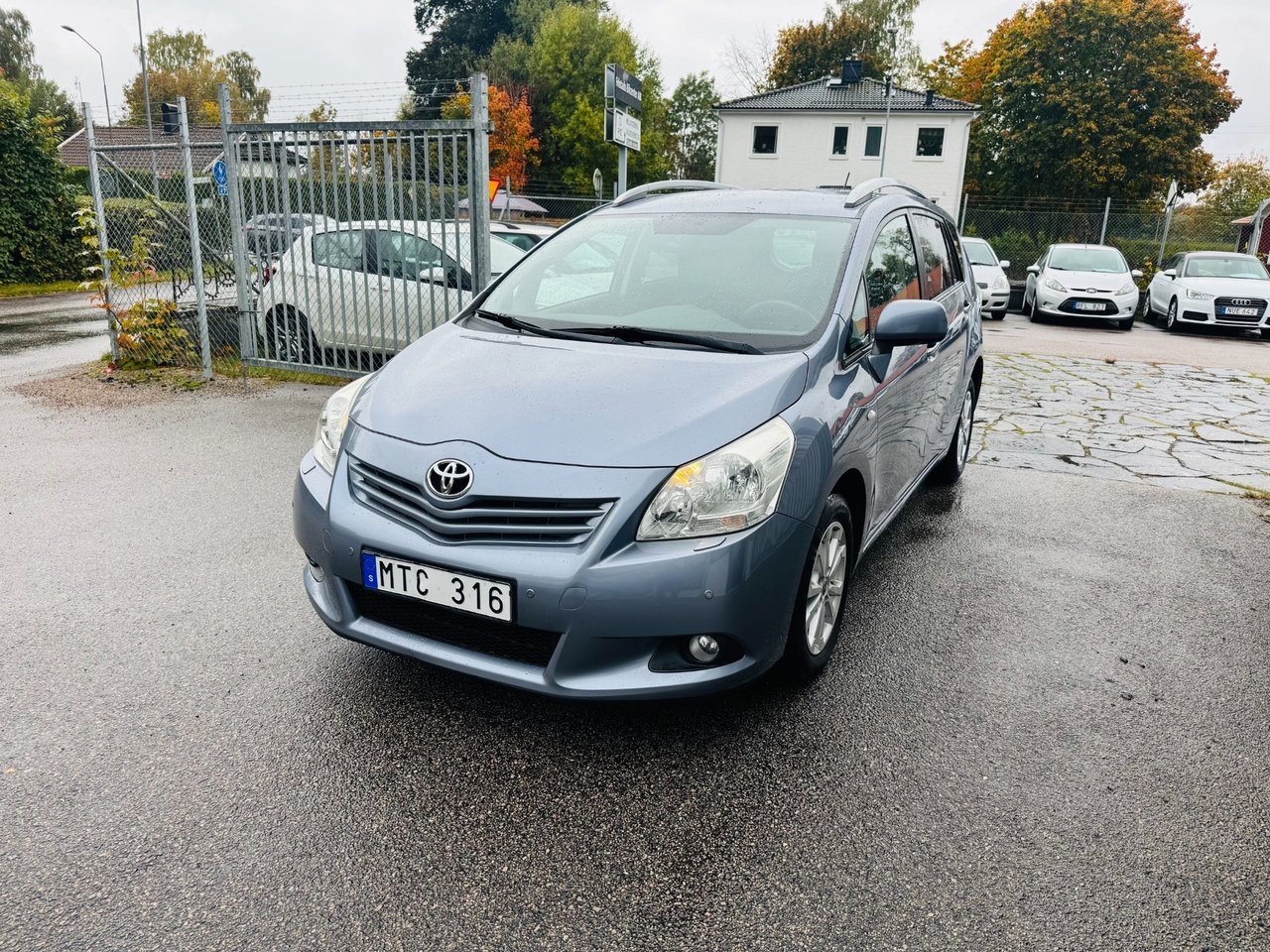 Toyota Verso 2012, bild 2/10