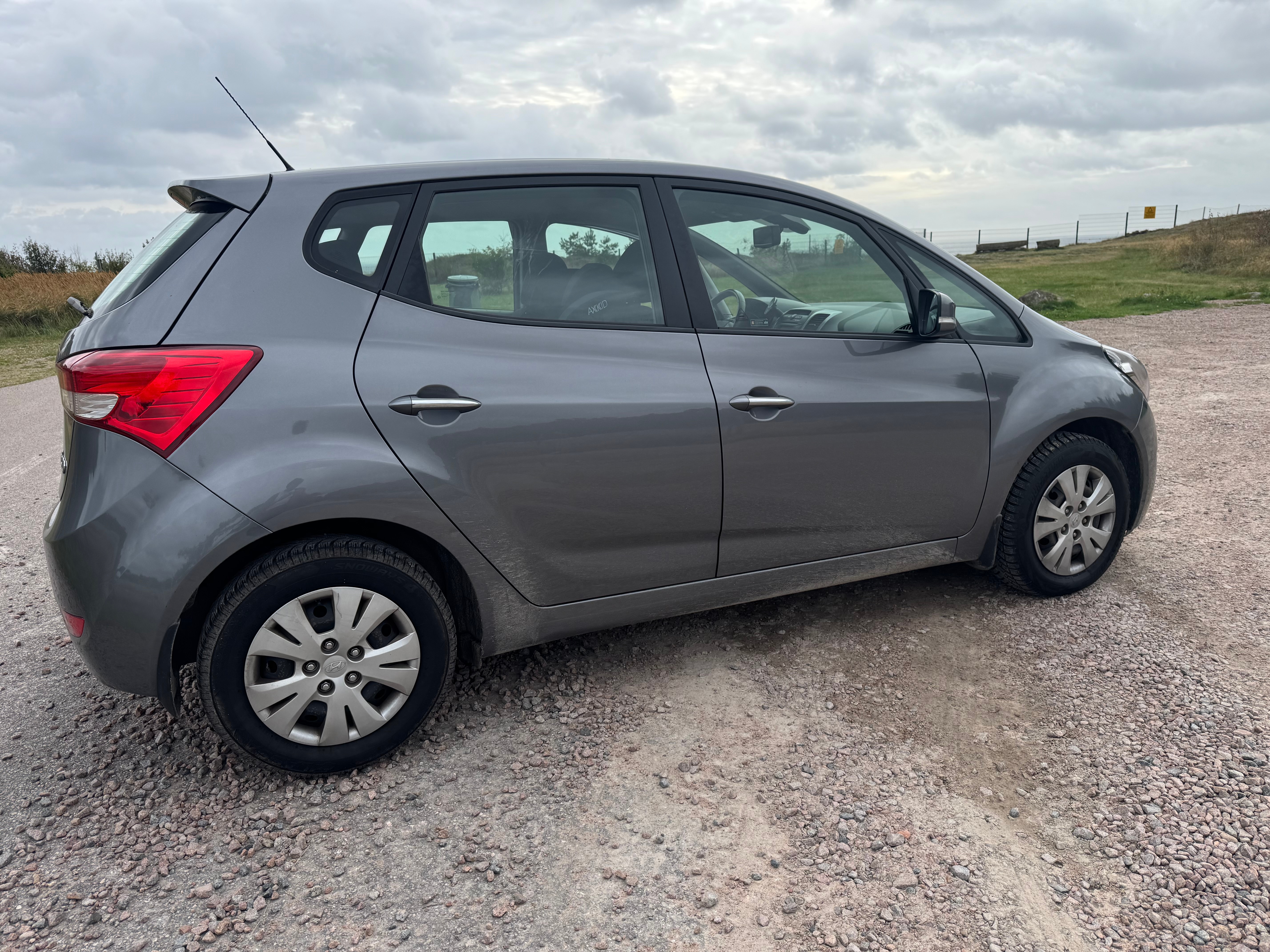 Hyundai ix20 1.6 Manuell 2014, bild 2/4