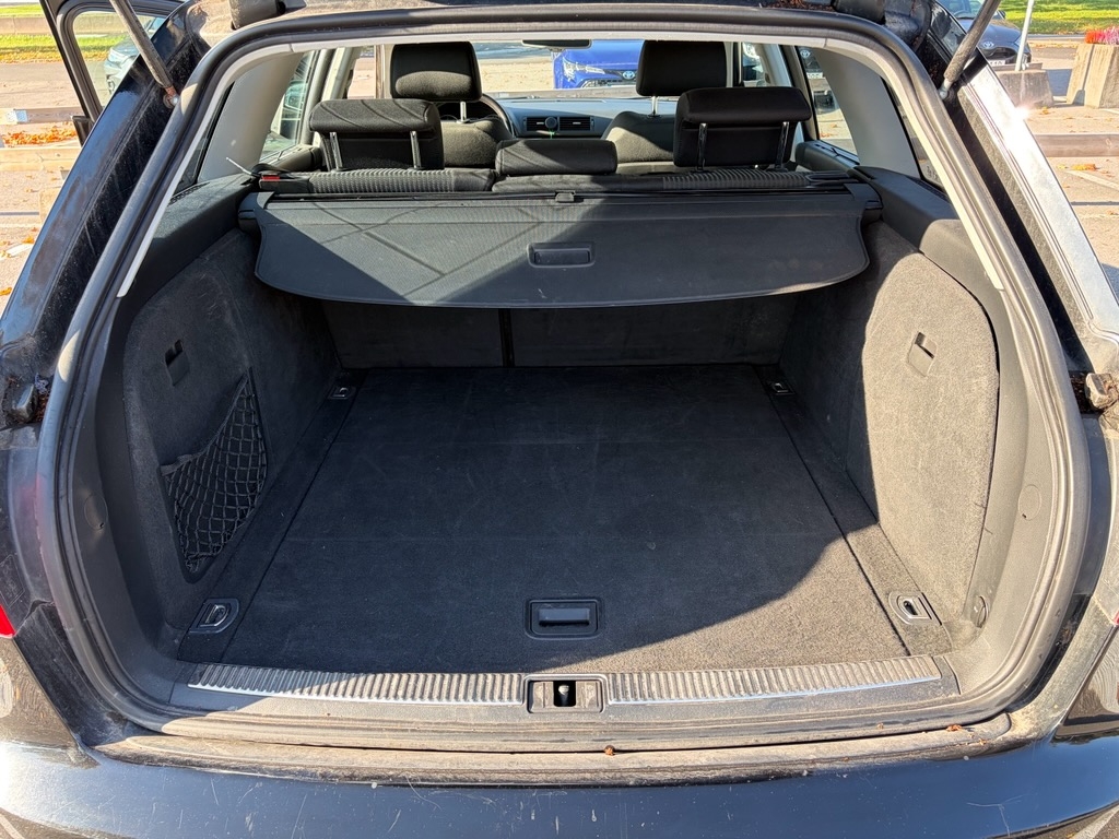 Audi A4 Avant 2.0 TFSI quattro Manuell 2005, bild 8/8