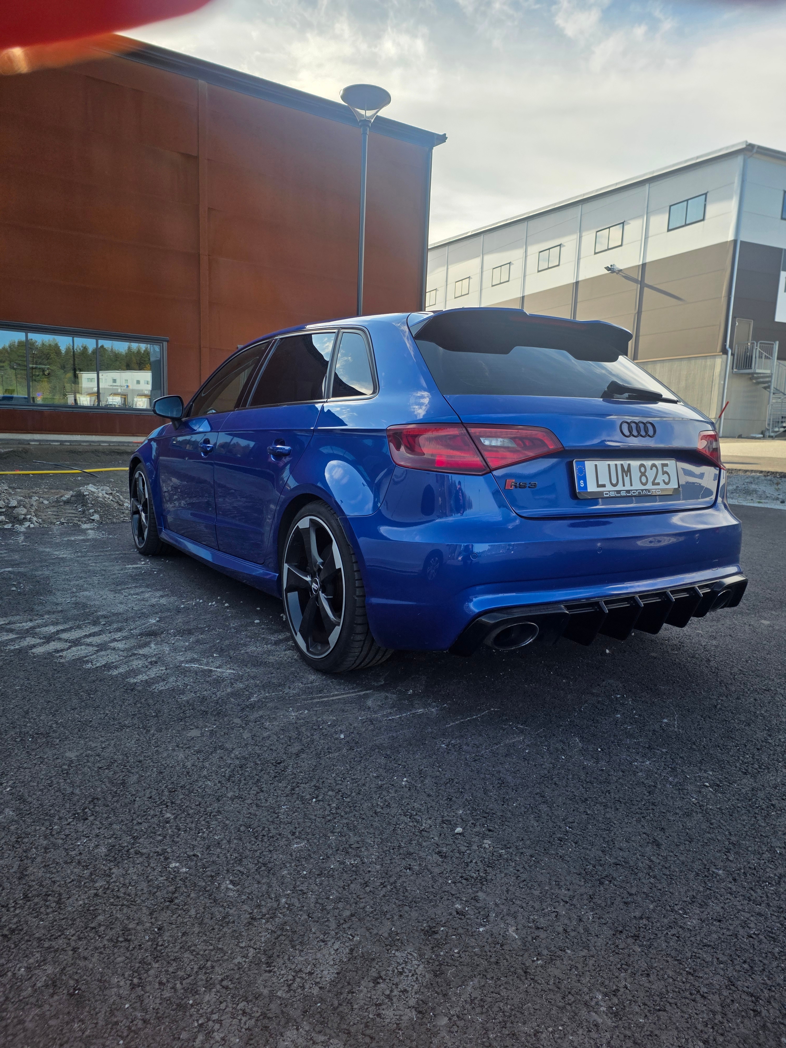 Audi RS3 2016, bild 2/5