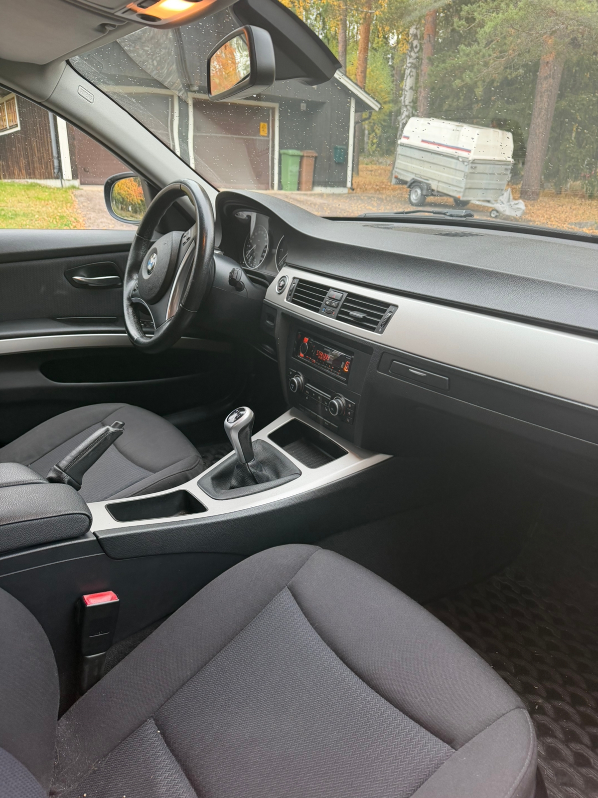BMW 318 d Touring Manuell 2010, bild 4/6