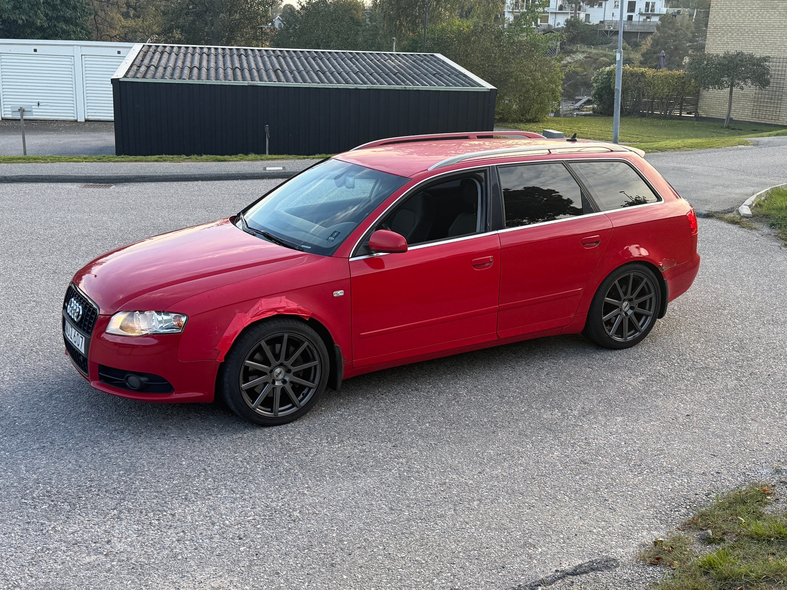 Audi A4 Avant 2.0 T 200 HK QUATTRO 2005, kuva 4/9