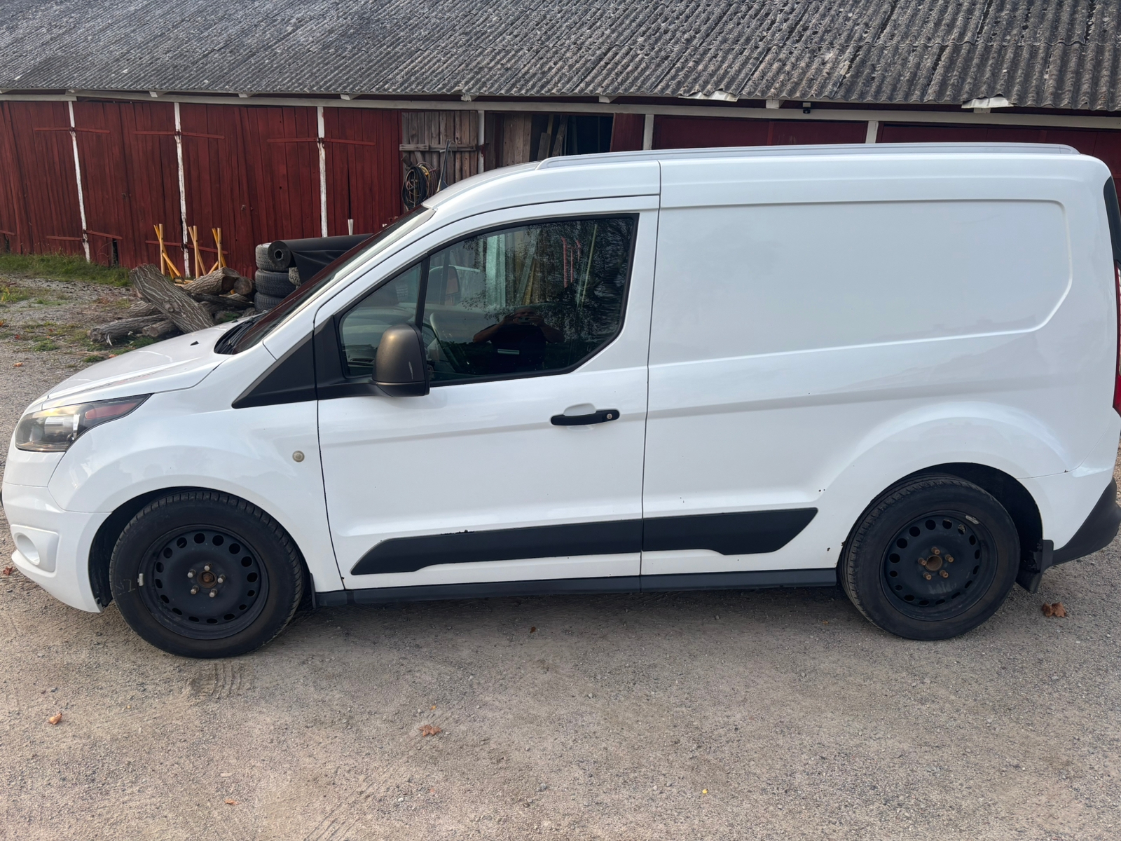 Ford Transit Connect 2016, photo 2/7