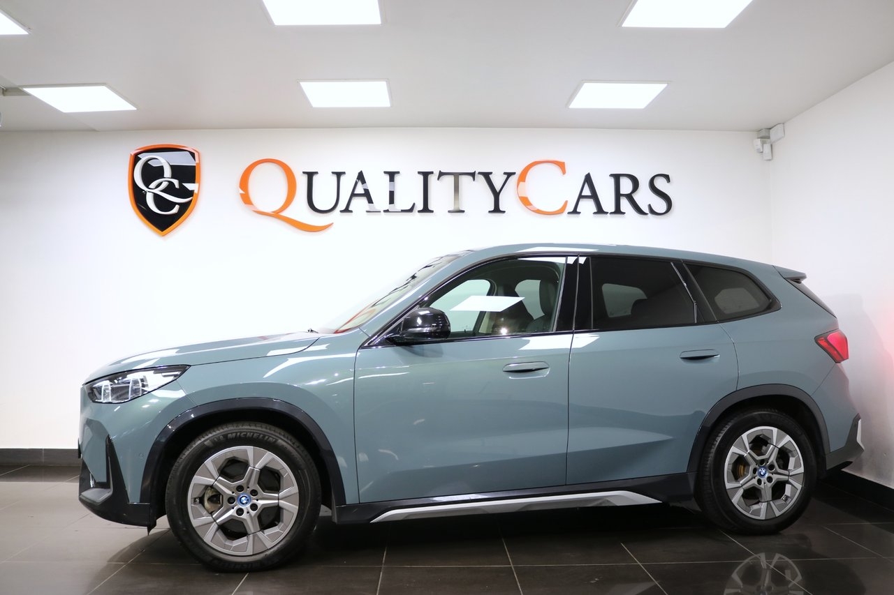 BMW X1 i xDrive30 M 2023, kuva 2/10