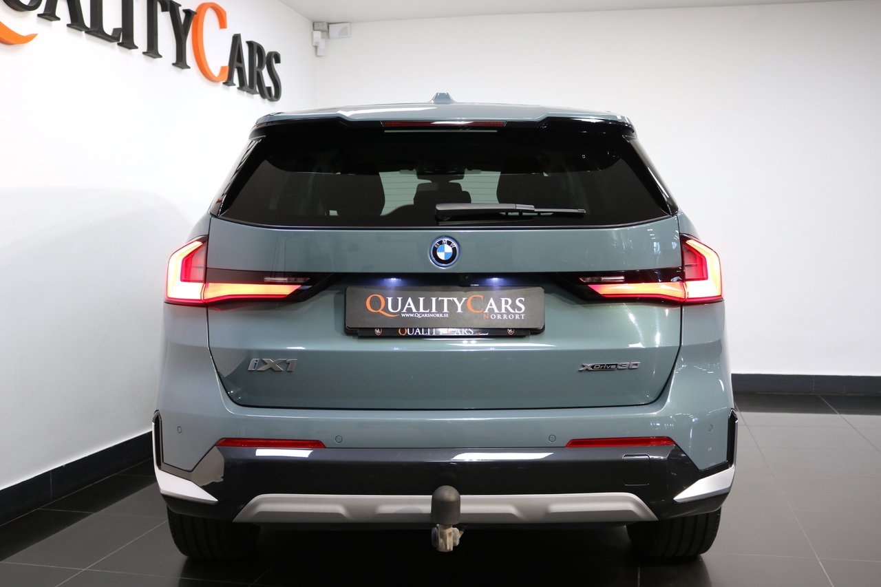 BMW X1 i xDrive30 M 2023, kuva 6/10