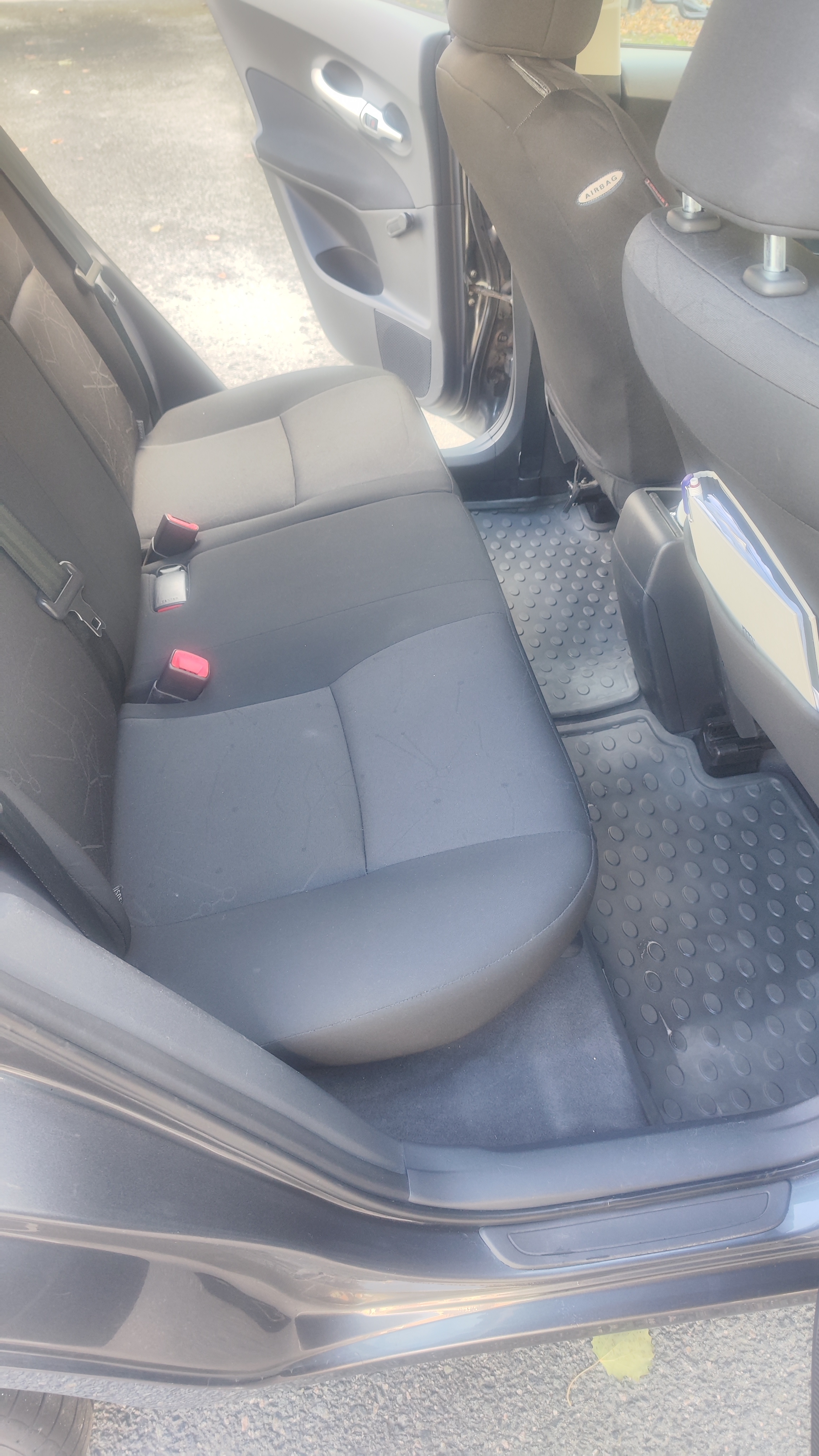 Toyota Auris 5-dörrar 1.4 D-4D Manuell 2007, bild 6/10