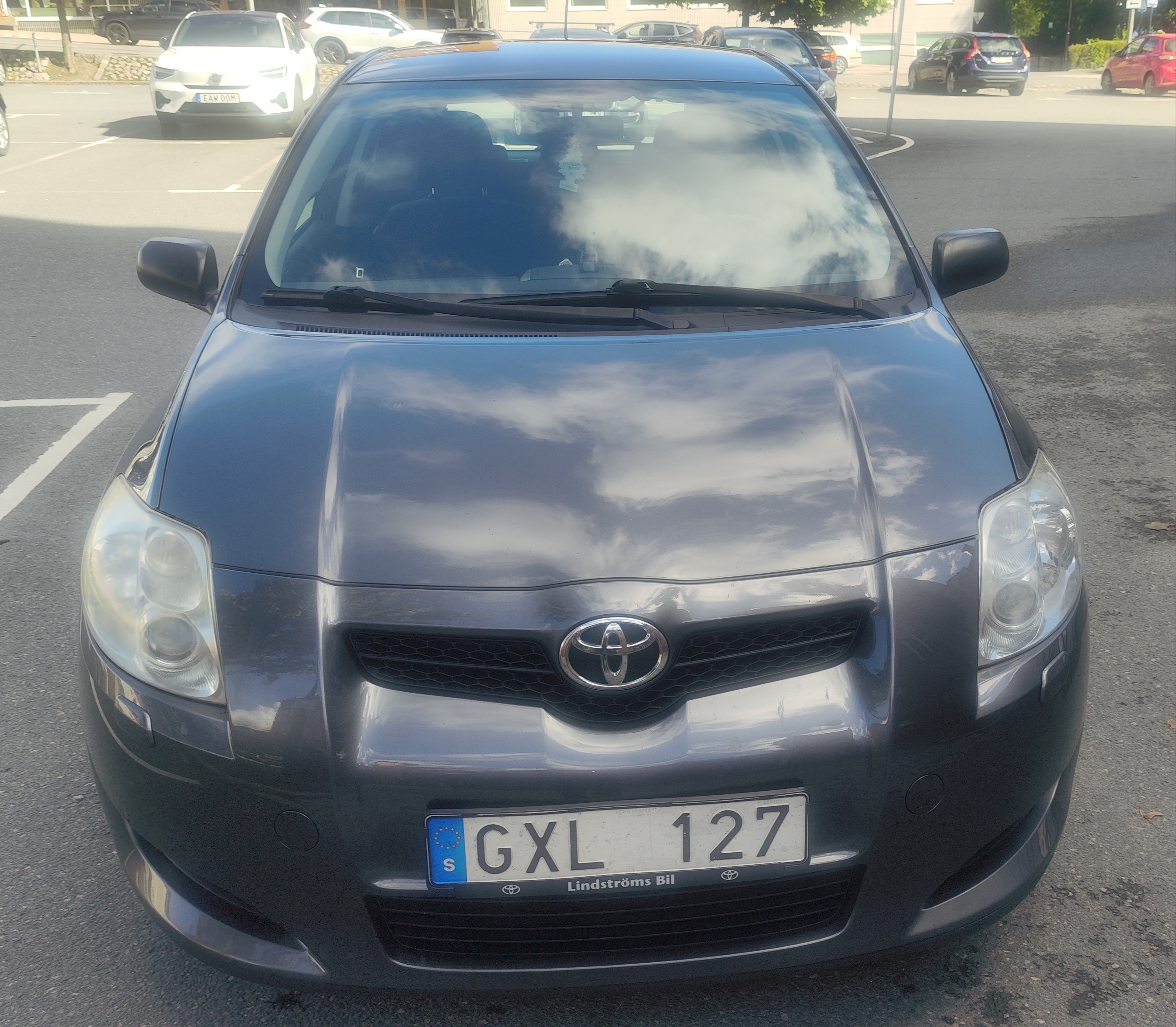 Toyota Auris 5-dörrar 1.4 D-4D Manuell 2007, bild 5/10