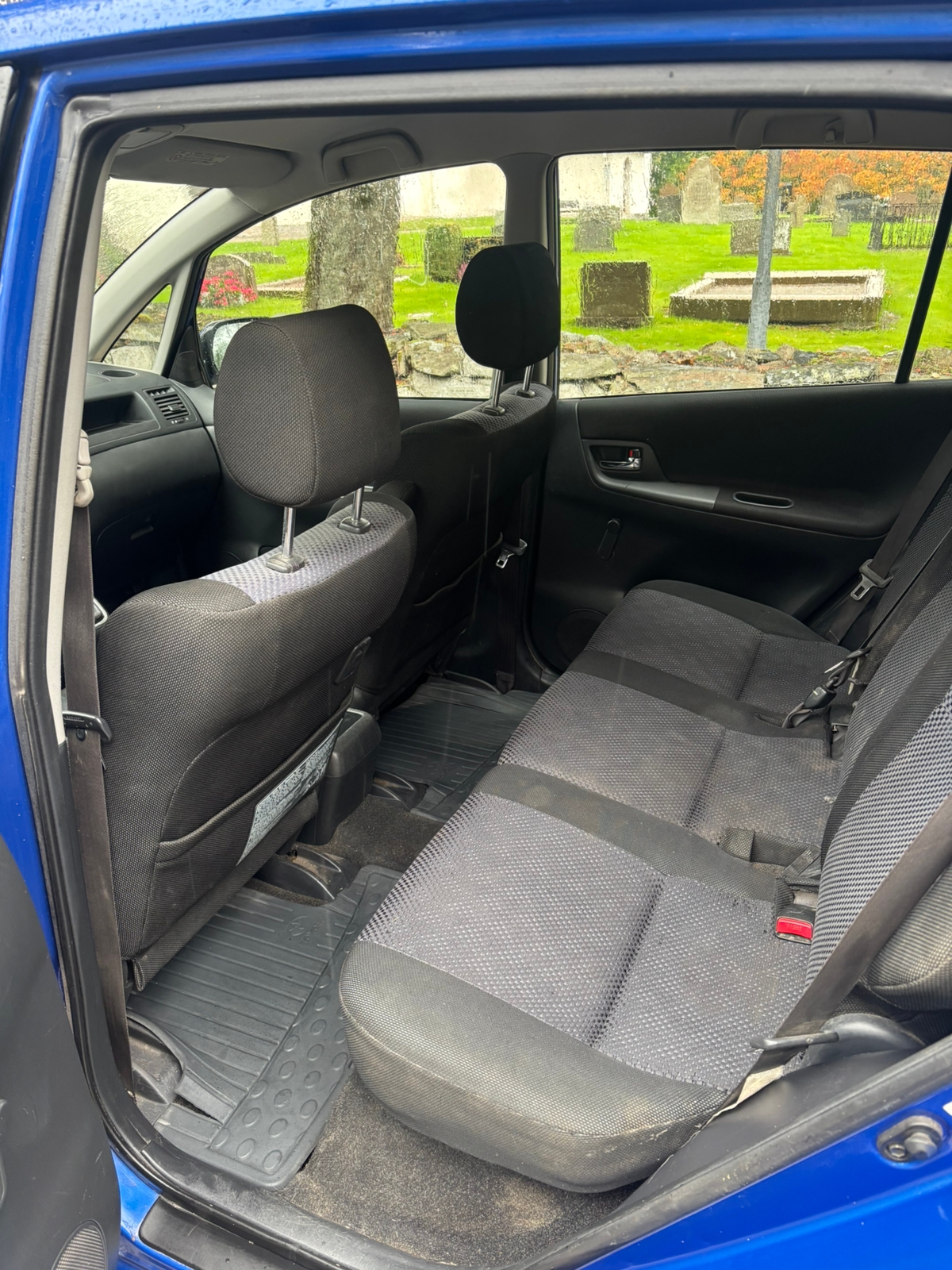 Toyota Corolla Verso 1.8 VVT-i Manuell 2002, bild 6/7