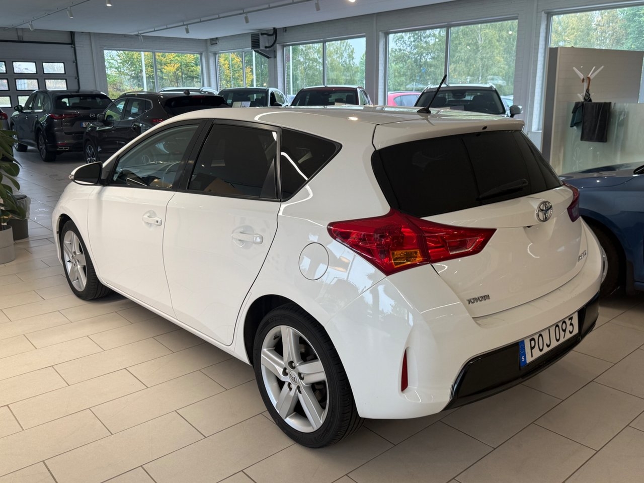 Toyota Auris 2014, bild 5/10