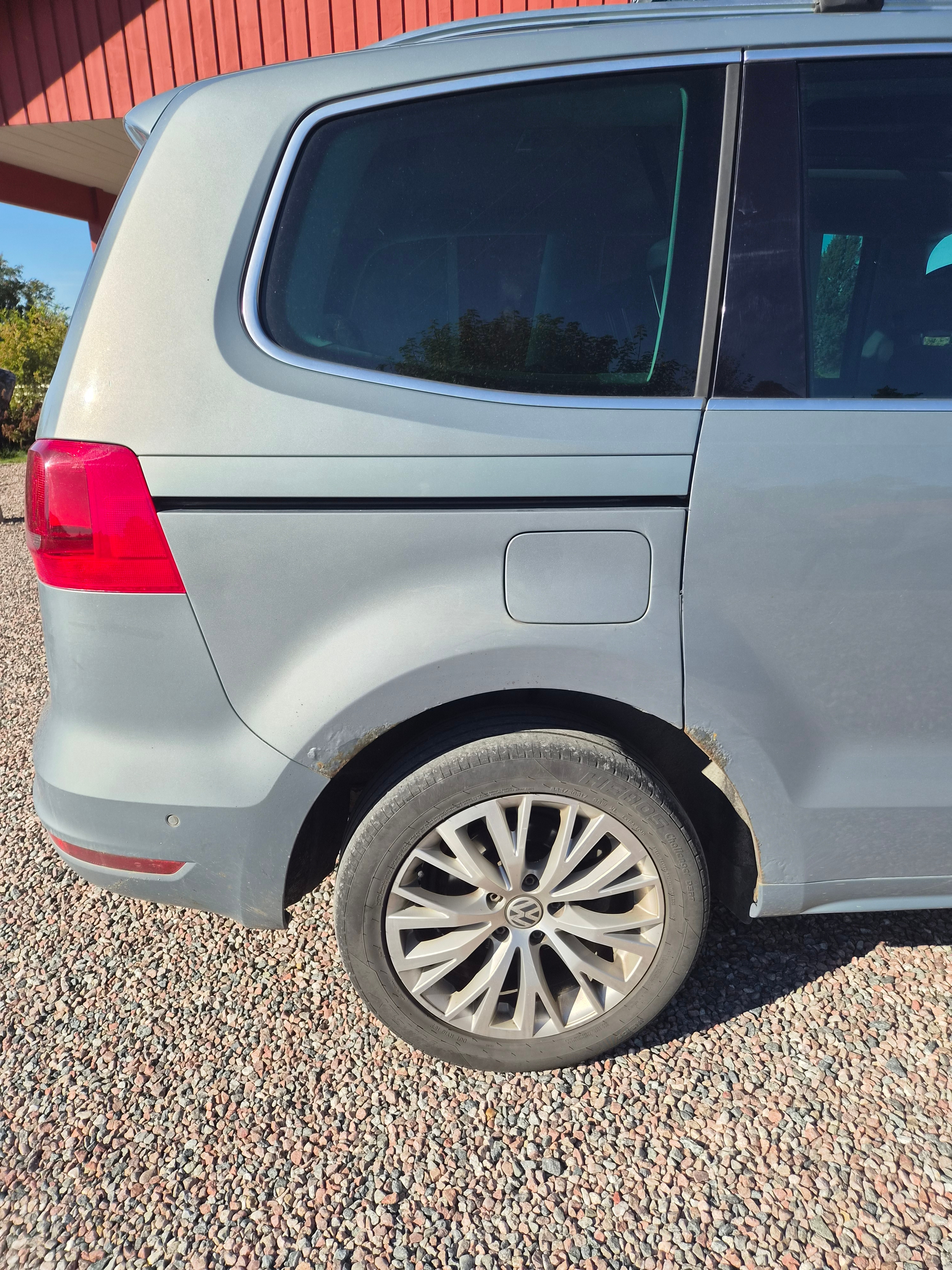 Volkswagen Sharan 2015, kuva 6/6
