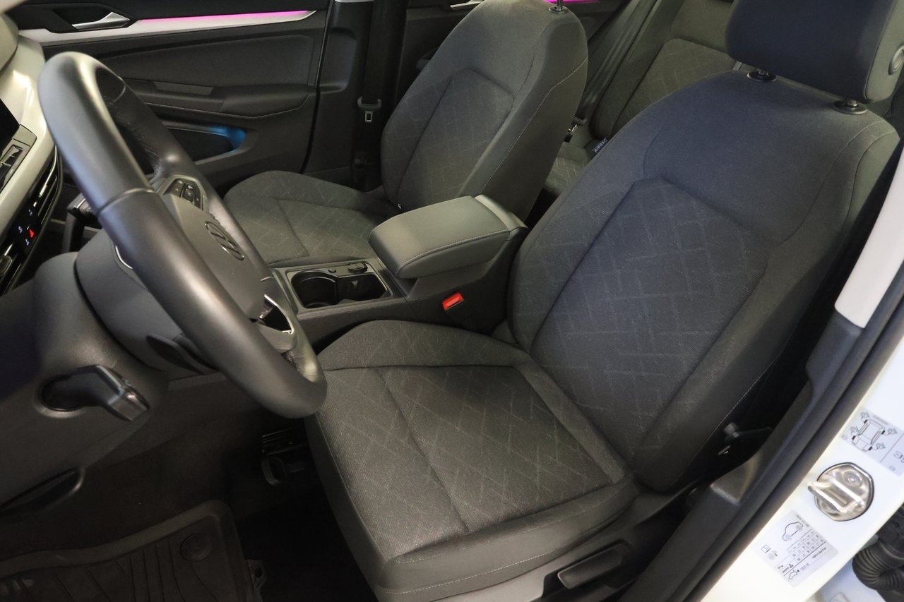 Volkswagen Golf 2024, bild 7/10