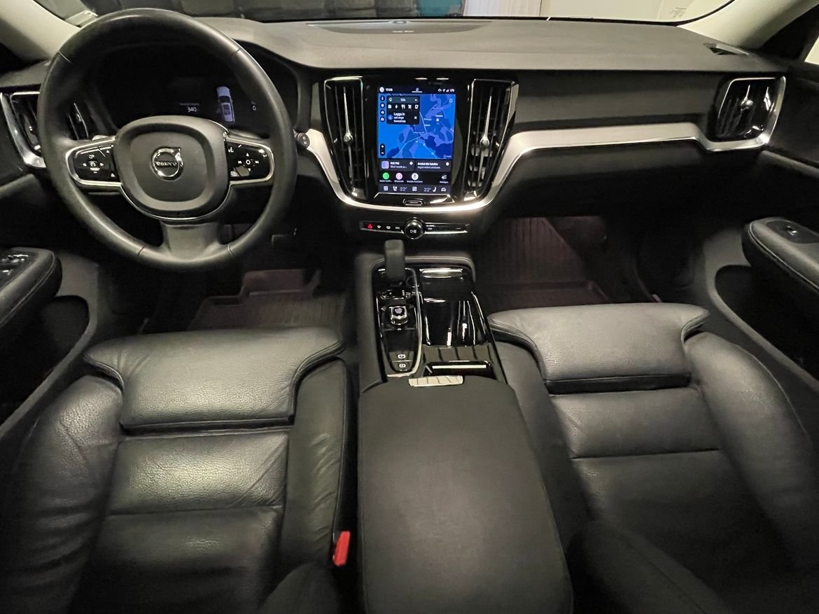 Volvo V60 2024, bild 7/8
