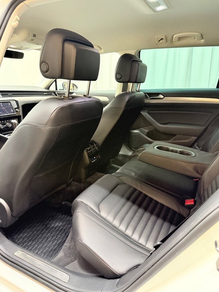 Volkswagen Passat Sportscombi 2.0 TDI GT 2016, bild 6/10