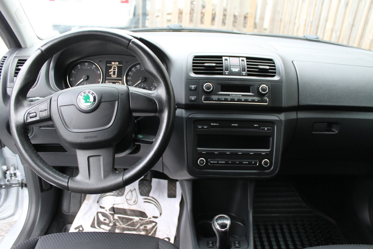 Skoda Fabia 1.2 TSI Elegance 2012, bild 6/6