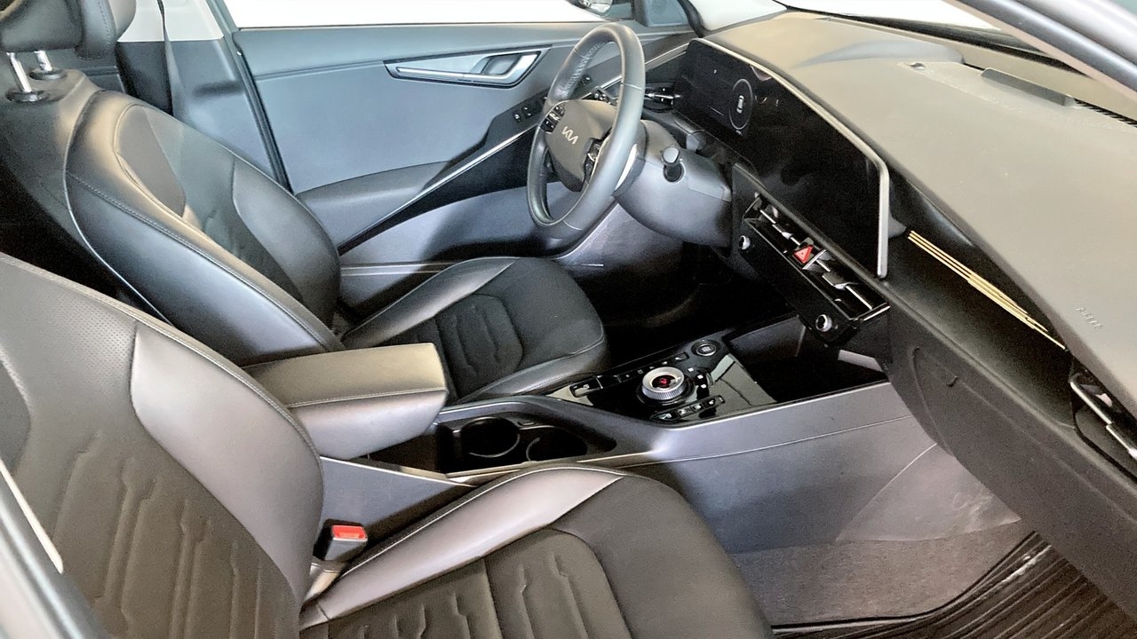 Kia Niro PLUG-IN ADVANCE 2023, kuva 3/10
