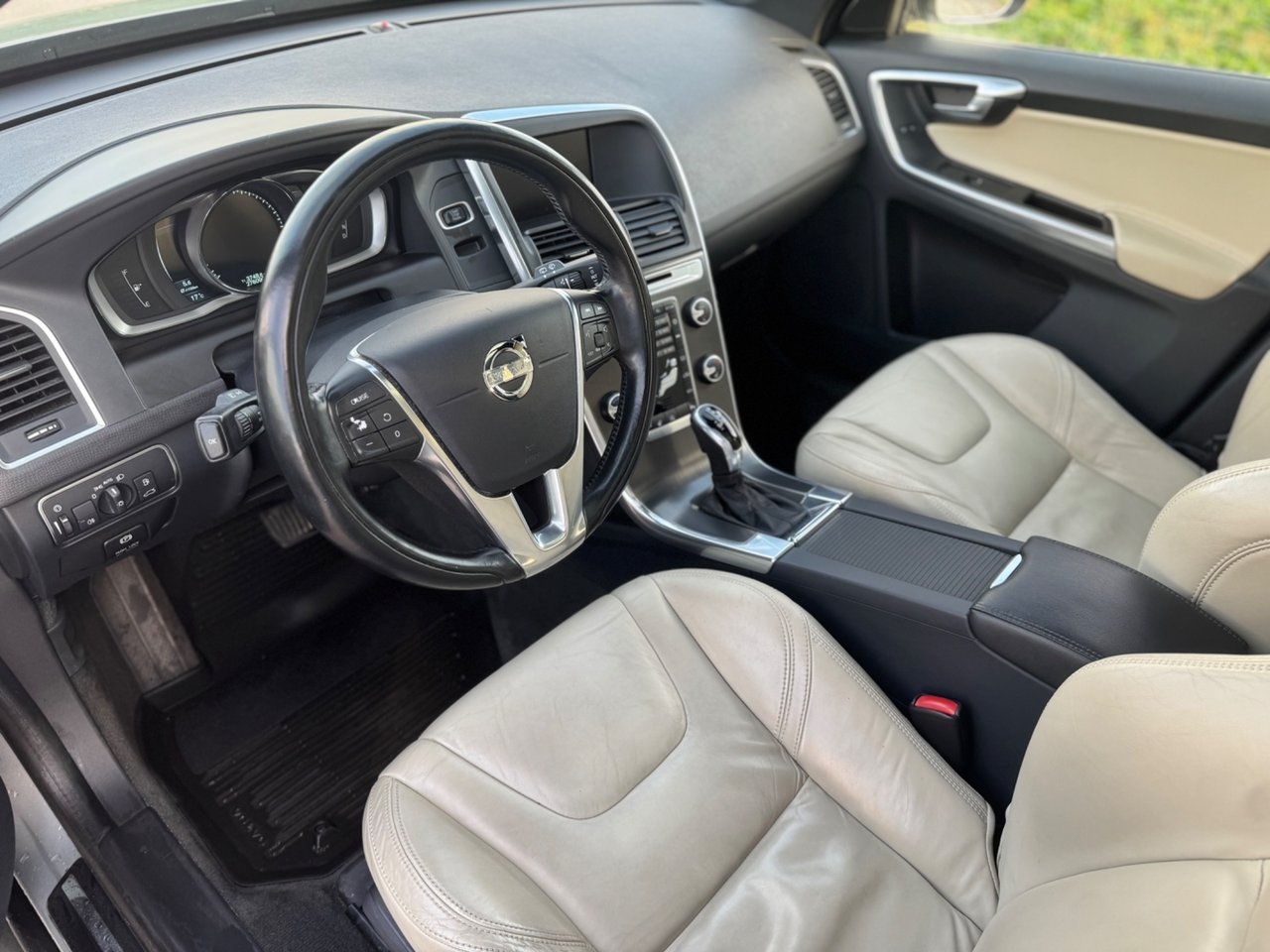 Volvo XC60 D4 Geartronic Summum 2014, bild 7/10