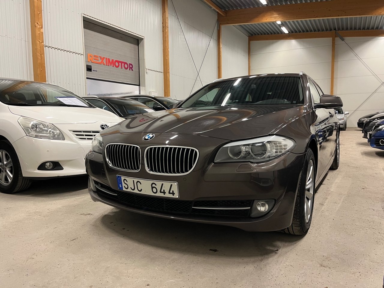 BMW 520 d Touring Steptronic Euro 5 2013, bild 6/10