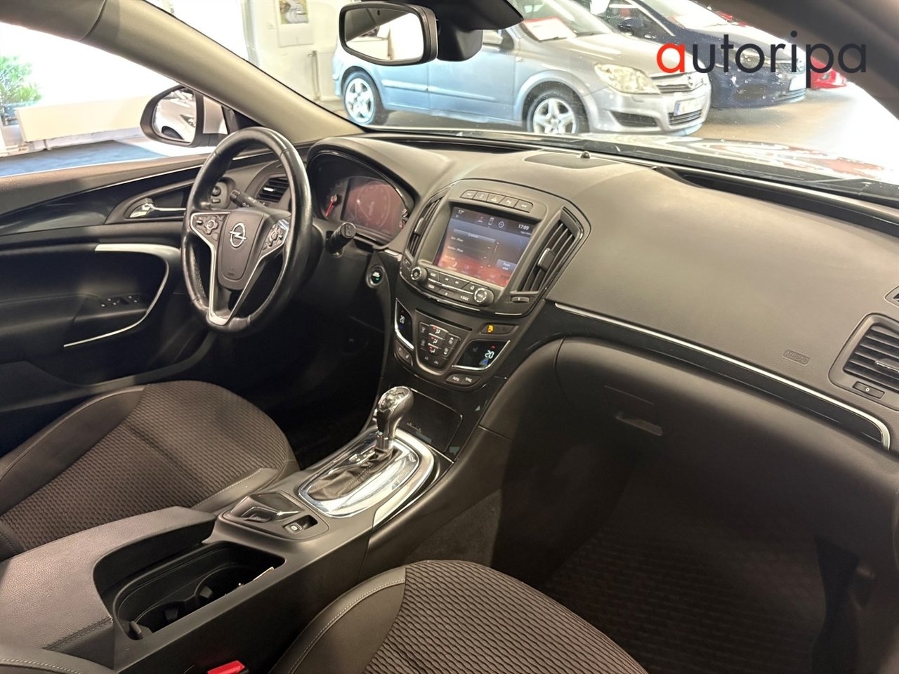 Opel Insignia 2014, kuva 7/10