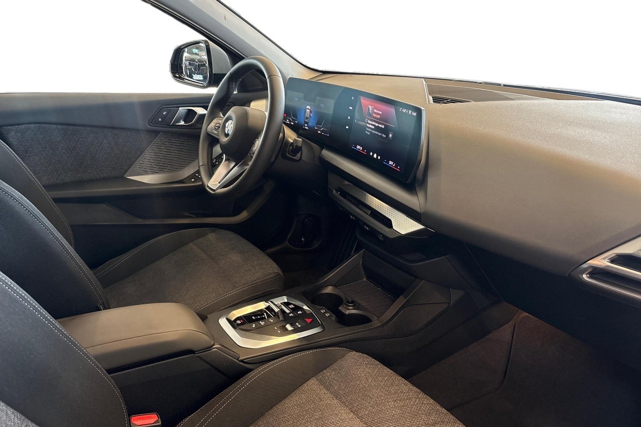 BMW 120 Rattvärme Backkamera Farthållare 2026, bild 6/10
