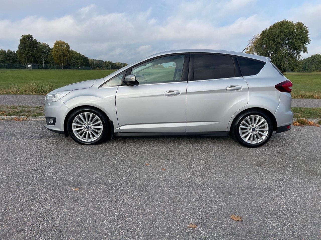 Ford C-Max 2017, kuva 2/10