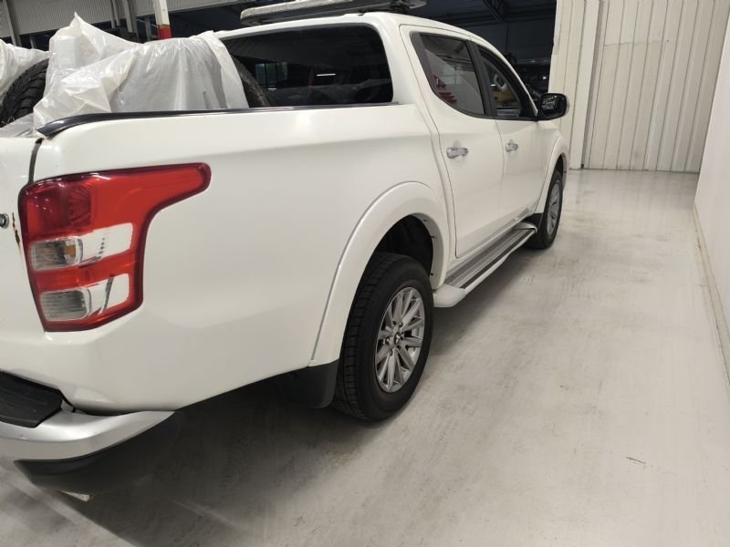 Mitsubishi L200 2017, bild 4/10