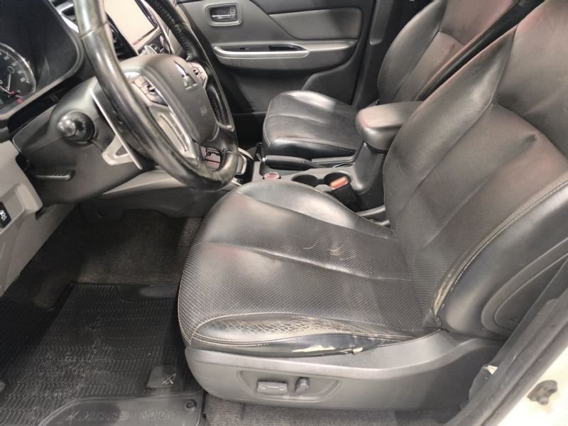 Mitsubishi L200 2017, bild 6/10