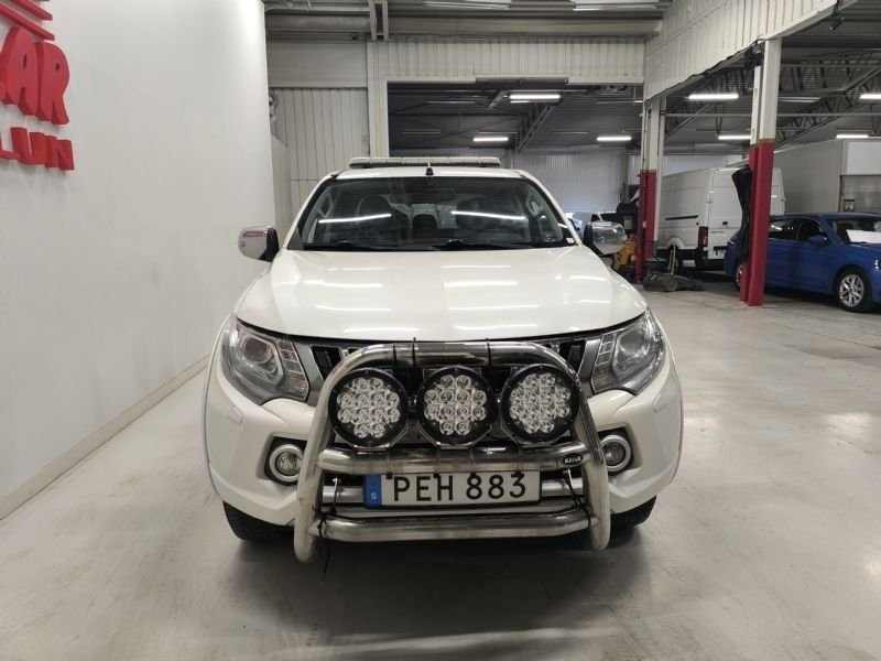 Mitsubishi L200 2017, bild 2/10