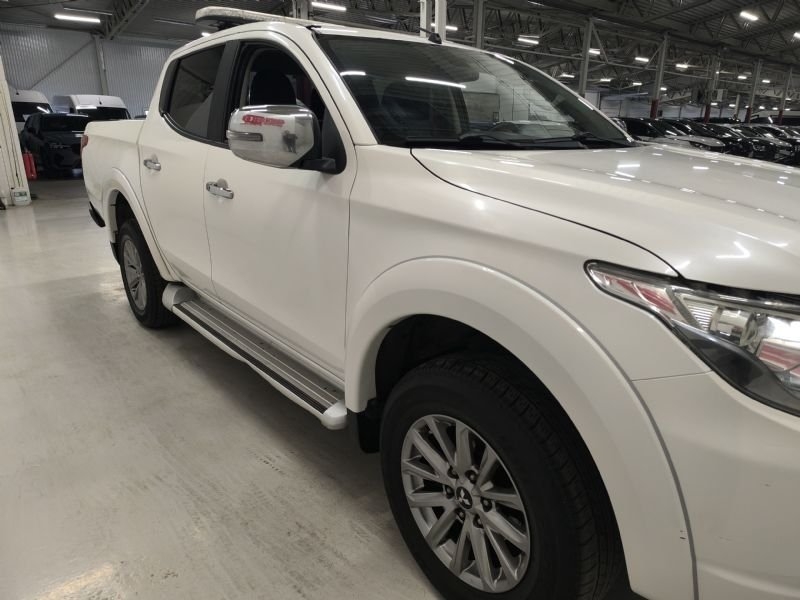 Mitsubishi L200 2017, bild 3/10