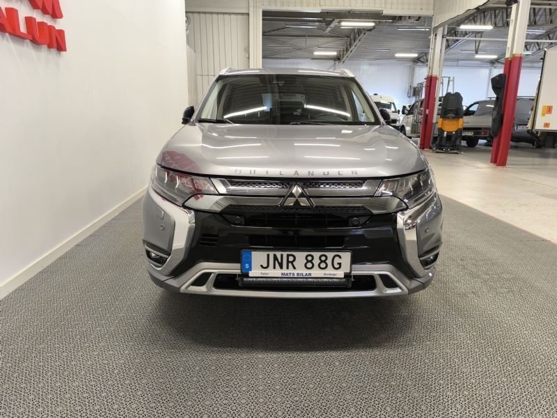 Mitsubishi Outlander 2019, bild 2/10