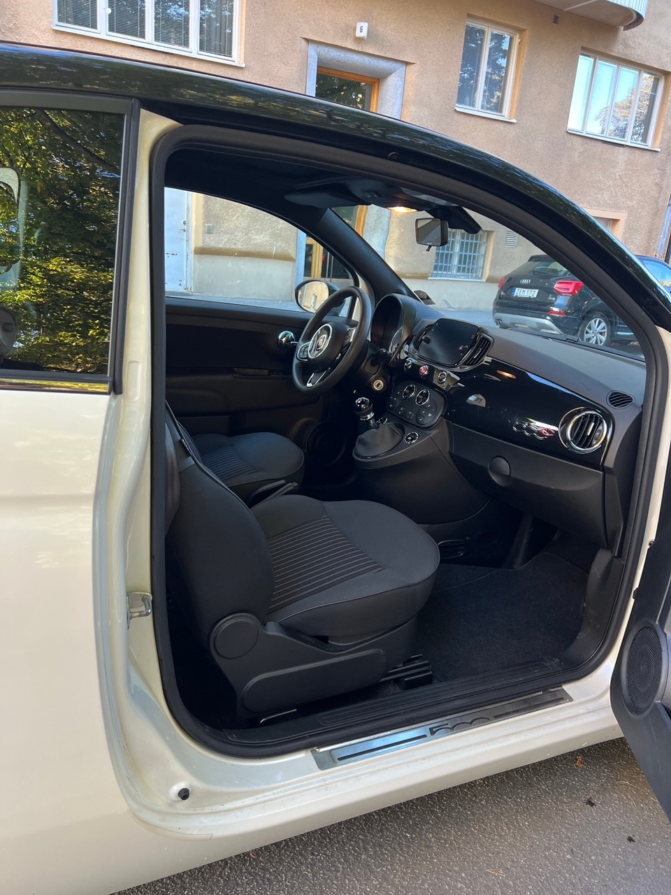 Fiat 500C 1.2 8V Manuell 2020, bild 5/6