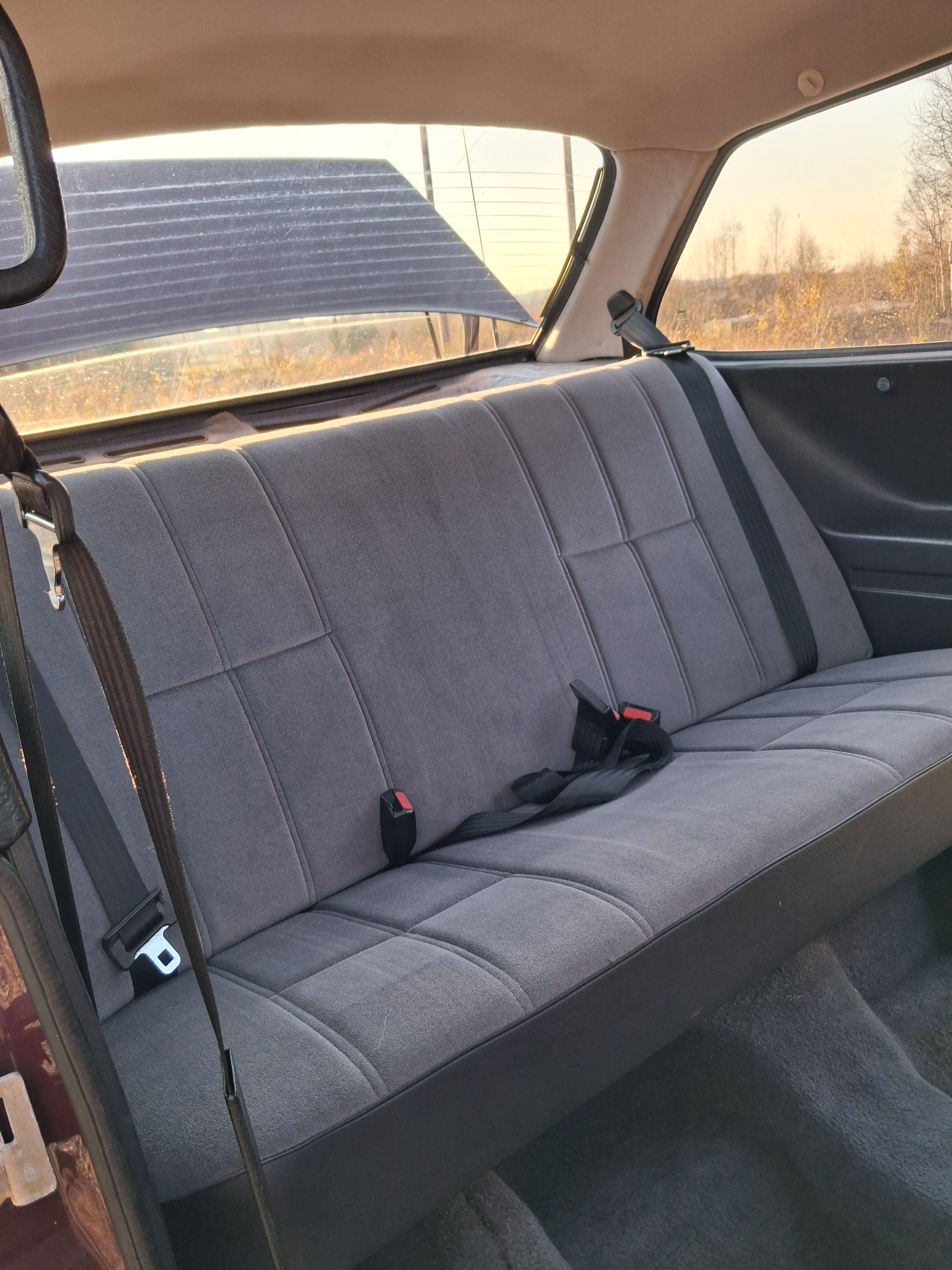 Saab 900 2-dörrar Sedan 2.0 Manuell 1988, bild 6/10